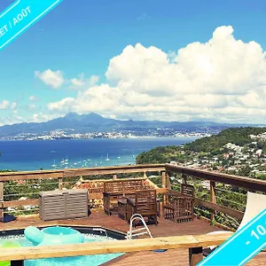  Appartement F2 Climatise Piscine Vue Mer Et Montagne Pelee Trois-Ilets